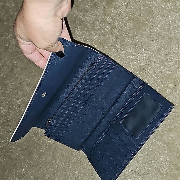 Fossil Wallet - Picture 3 of 3